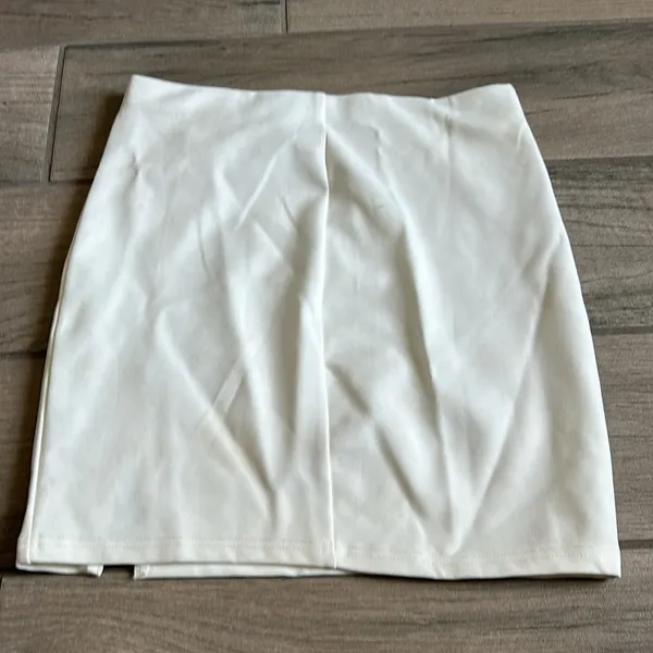 Canton walker white skirt - Image 5