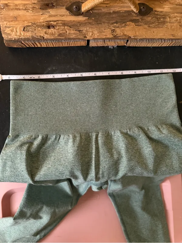 NVGTN Sage Green Seamless Scrunch Butt Leggings High Rise Size S - Image 3
