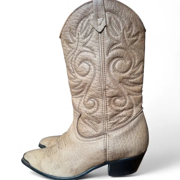 Vintage Acme Women’s Size 6M Light Brown Leather Western Cowboy Boots USA - Image 2