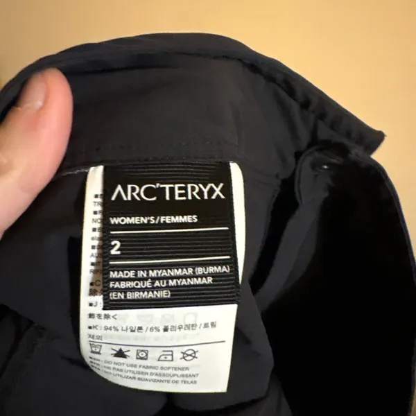 Arc’Teryx Black Creston Pants - Image 7