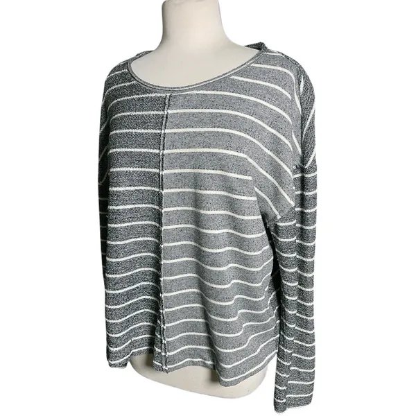 ANTHROPOLOGIE Women’s Devin Heathered Navy Striped Textured Knit Top - Image 6