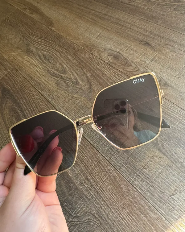 Quay Sunglasses - Image 2