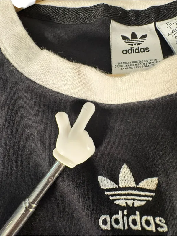 Adidas Originals Womens L 3 Stripes Cropped Long Sleeve Tee Black Blokecore - Image 12
