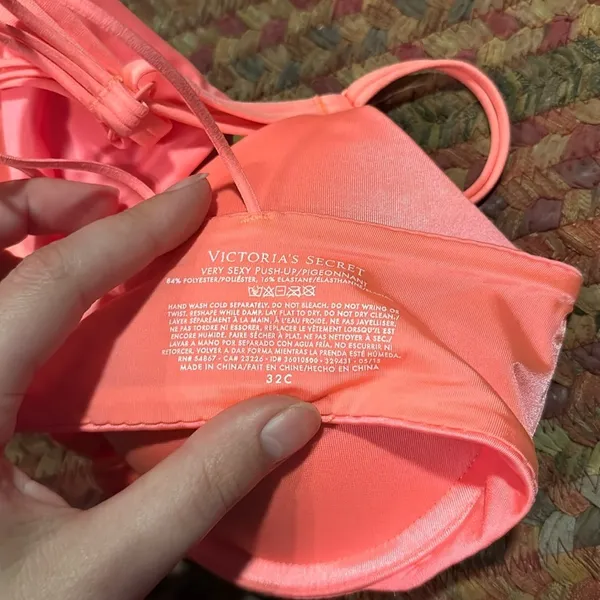 Neon Pink Very Sexy Strappy Victorias Secret Clasp Front Push Up Bra - Image 2