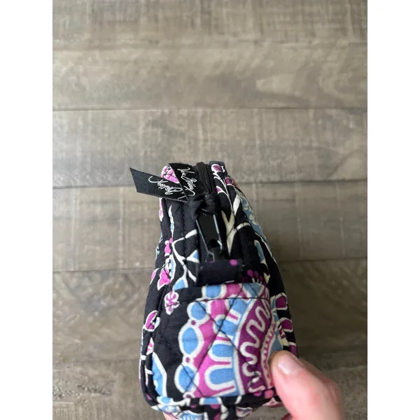 Vera‎ Bradley cosmetic bag retired "Alpine Floral" pattern 7"x7" - Image 6
