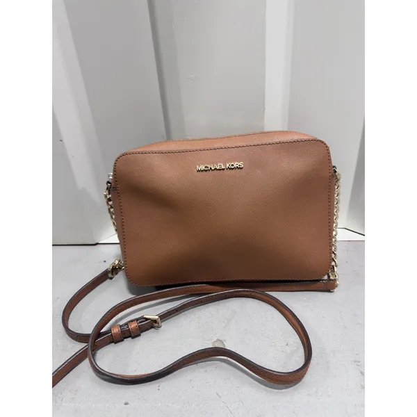 Michael Kors Jet Set East West Crossbody Bag Luggage Saffiano Leather Gold Chain - Image 2