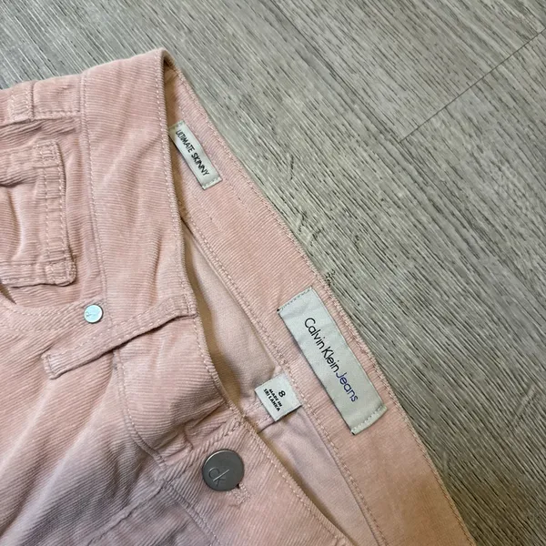 •Calvin Klein• Ultimate Skinny Corduroy Pants - Image 4