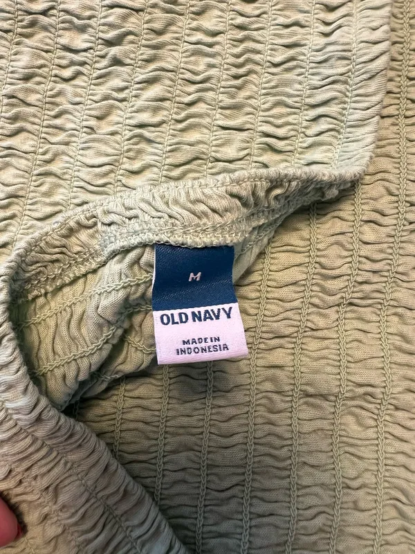 Old Navy Halter Top - Image 4