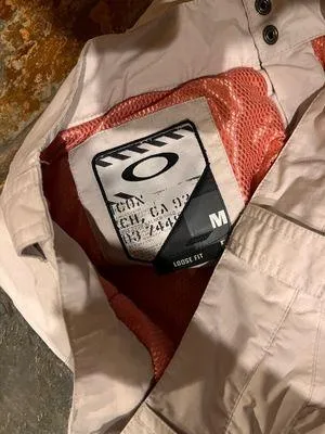 Oakley Snowboarding/skiing pants - Image 3