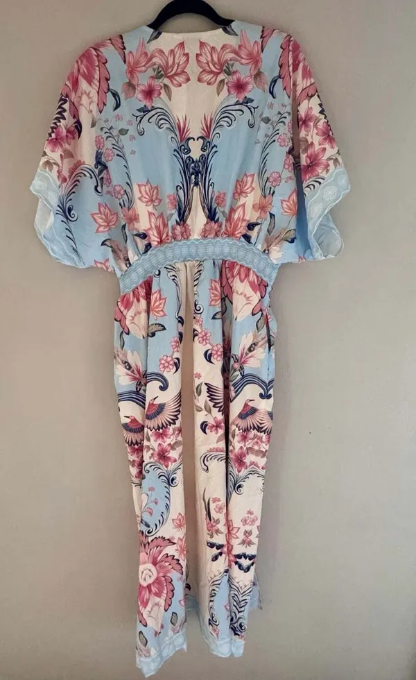 CUPSHE Watercolor Morning Floral V-Neck Smocked Maxi Dress with Side Slits - Image 4