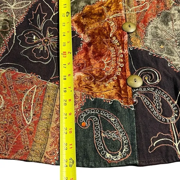 Vintage Womens Artsy Velvet Denim Patchwork Tapestry Jacket Size S Boho - Image 8