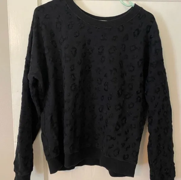 Z Supply Pullover - Image 5