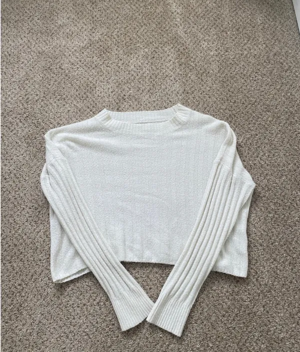 American Eagle Off white lightweight sweater - Image 4