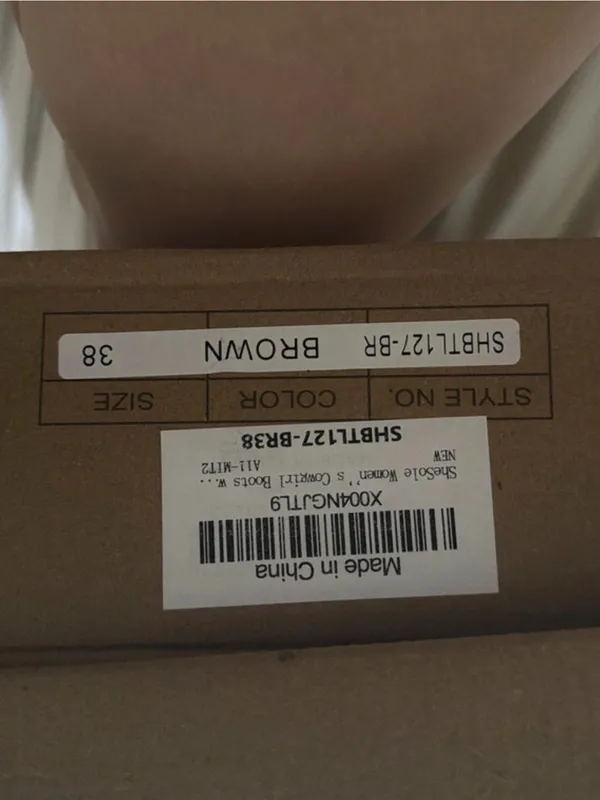 Cowgirl Boots Brown Size 8 - Image 3