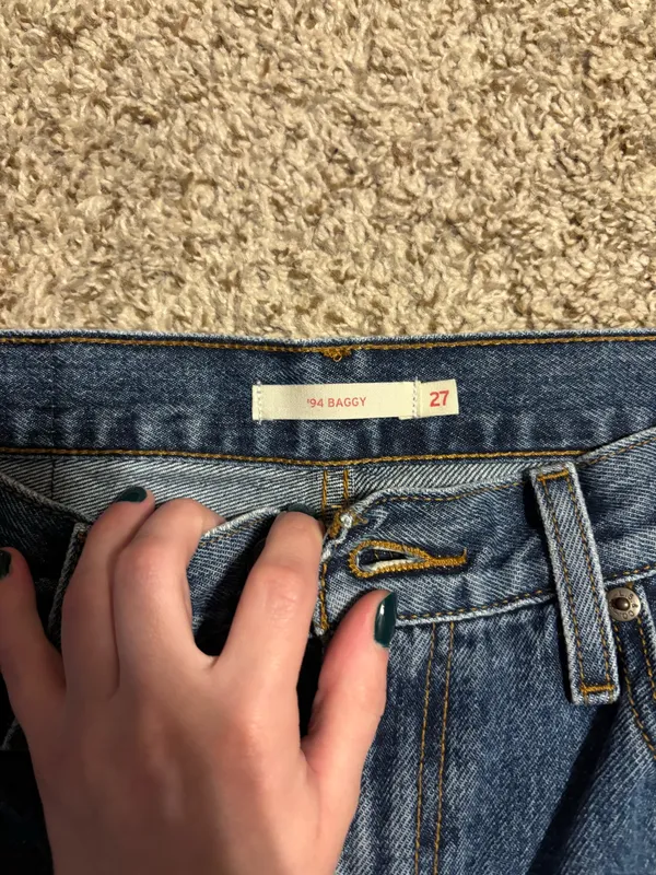 Levi’s 94 Baggy Jeans - Image 2
