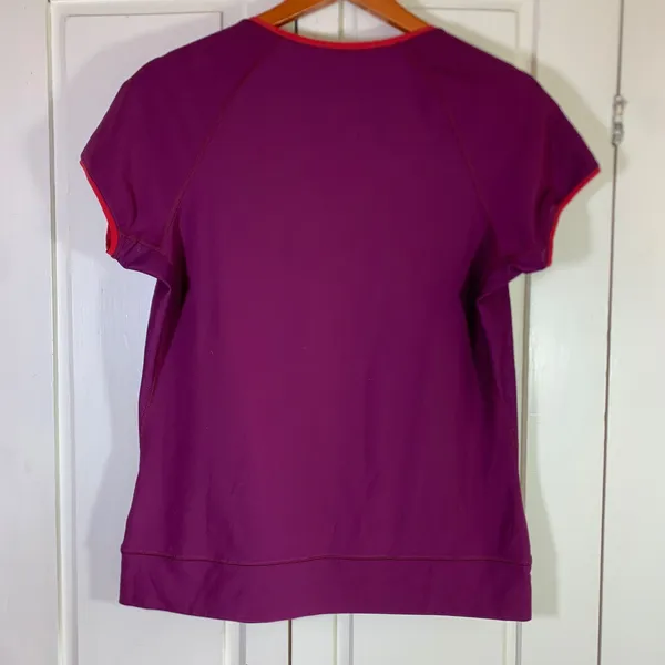 Nike Fit Dry Womens Large Purple Red Mesh Trim Athletic Training T-Shirt Gym Run - Image 7