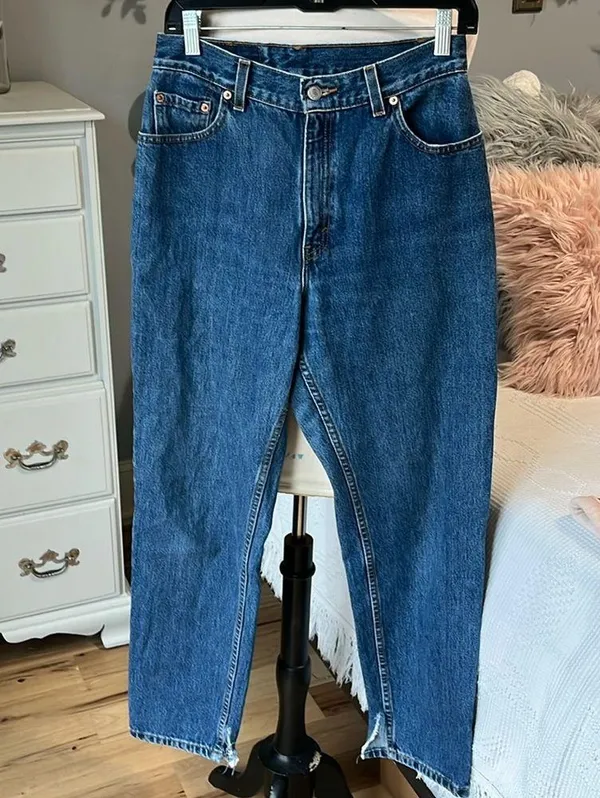 Levis 550 Relaxed Fit Tapered Leg Womens 10 Red Tab - Image 2