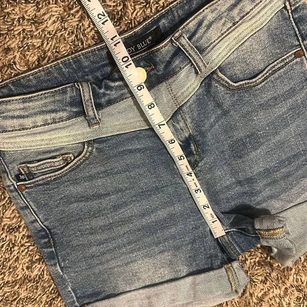 Judy Blue Denim Jean Shorts Cuffed Size Small - Image 7