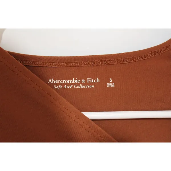 Womens Abercrombie & Fitch Soft AF Brown V Neck Long Sleeve Bodysuit Size Small - Image 3
