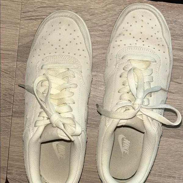 Nike Cream Casual Sneakers - Image 6