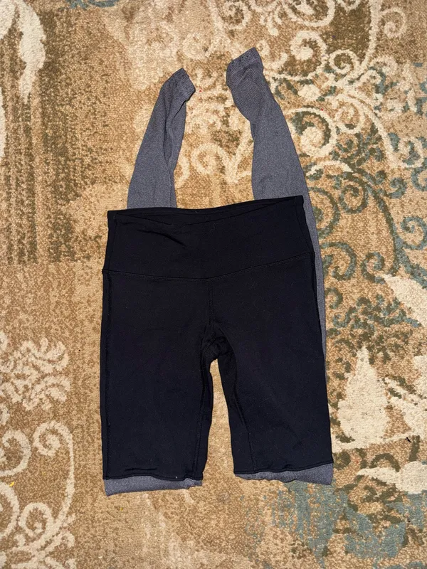 Alo Yoga Leggings - Image 2