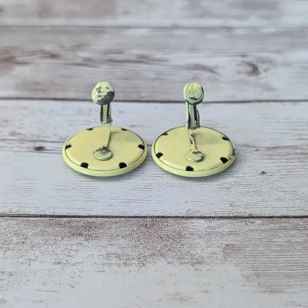 Vintage Clip On Earrings Retro Yellow/Green Circle 1" - Image 7