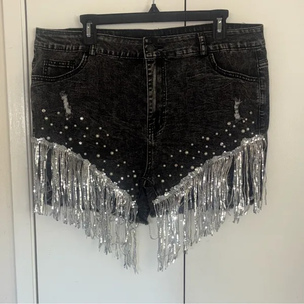 New Collection festival Silver Fringe Denim stretchy cowgirl Shorts size XXL - Image 2