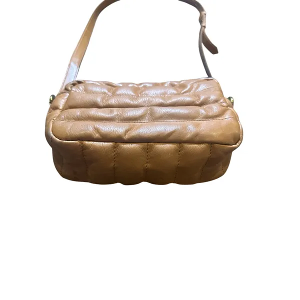 Madewell The Transport Camera Bag: Puff Edition in Warm Hickory Brown - Image 3