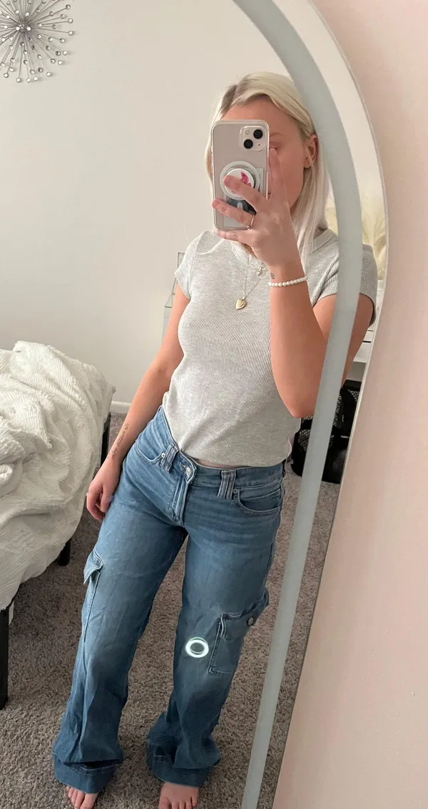 American Eagle Jeans - Image 3