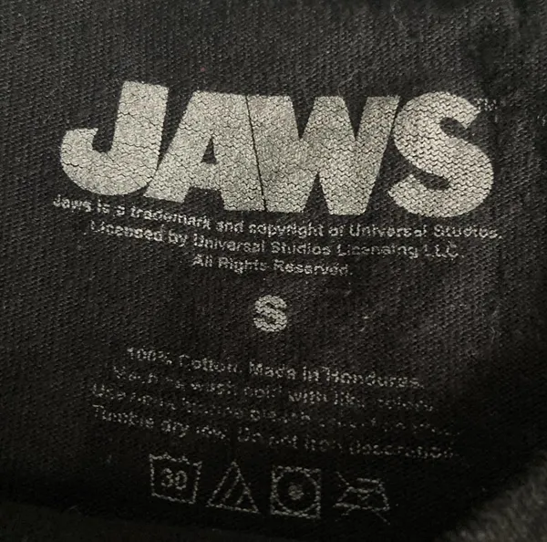 Dolls Kill Vintage Style JAWS Tee - Image 3