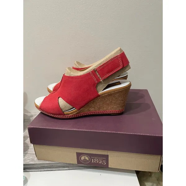 Clarks Helio Float4 Red Suede‎ Cork Wedge Sandals Womens 8 Medium New - Image 4