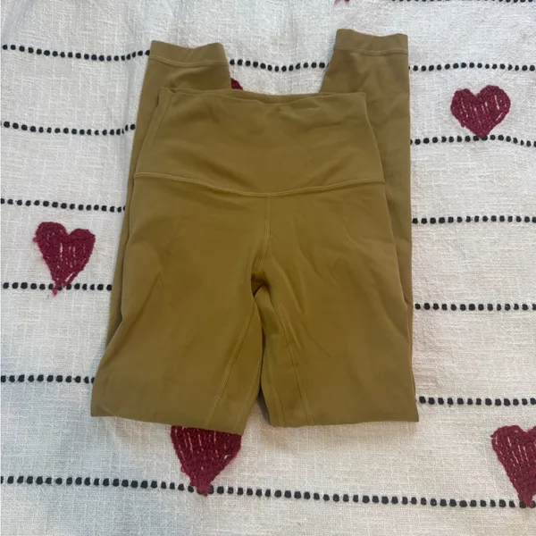 Lululemon Olive Green Leggings size 2 - Image 3