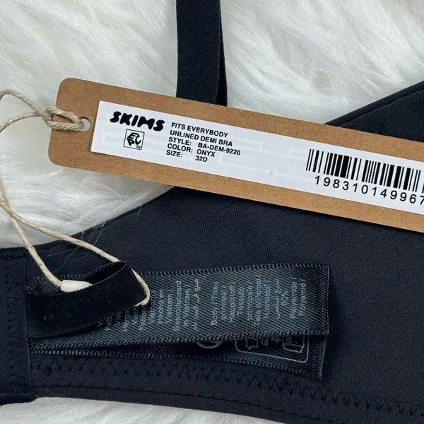 Skims Fits Everybody Unlined Demi Bra Onyx Size 32D - Image 7