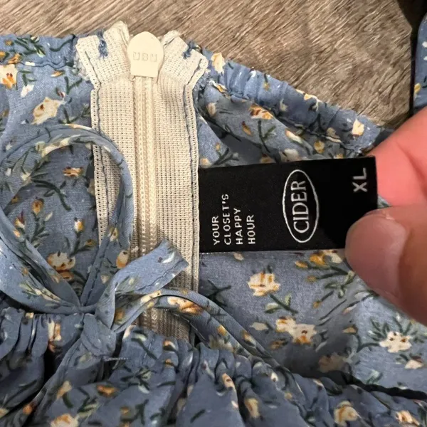 Cider xl floral blue‎ maxi dress - Image 9