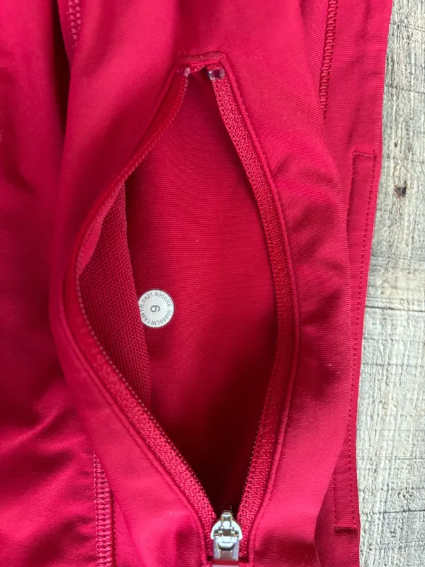 Lululemon shorts - Image 3