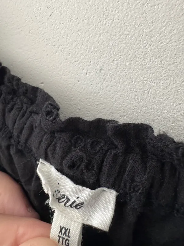 Aerie Black‎ Eyelet Smocked Crop Top - Image 4