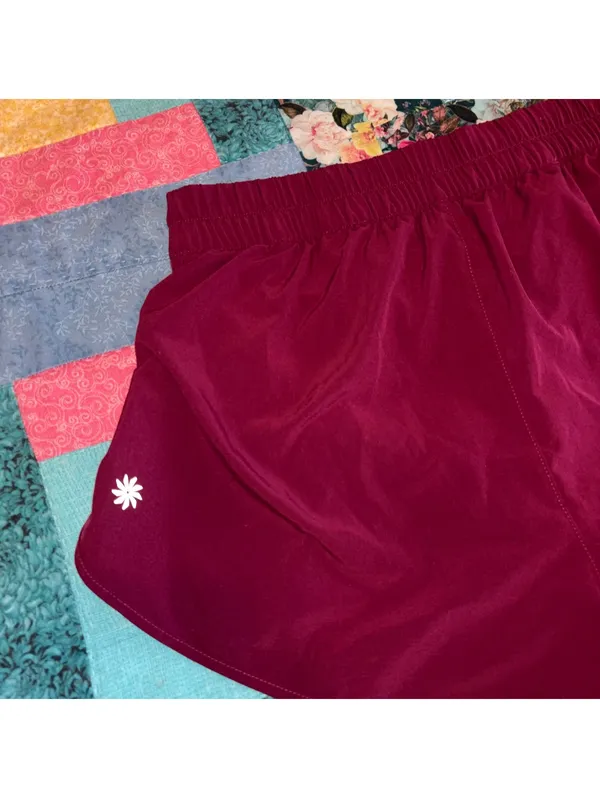 Athleta $50 Run Woman’s XXS Athletic Shorts in Burgundy, Training/Running - Image 3