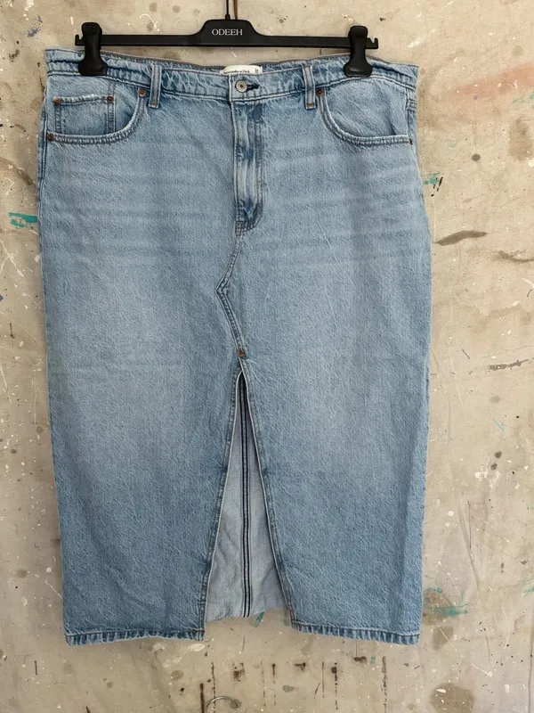 Abercrombie Denim Midi Skirt - Image 4