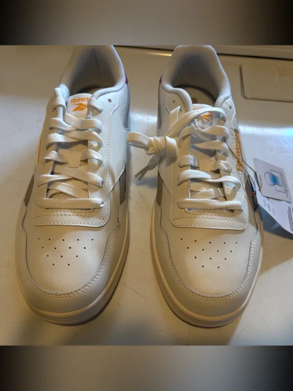 Reebok White Athletic Sneakers with Red and Orange Accents size 11 new - Image 9