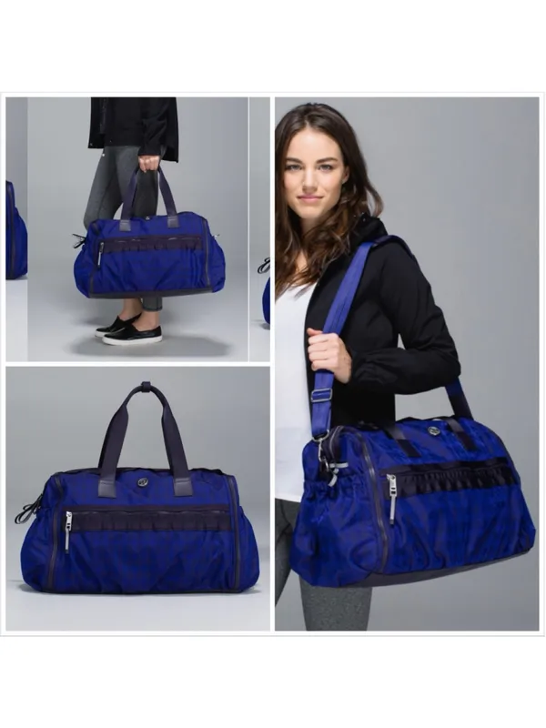 Lululemon Athletica Weekend Warrior Travel Duffel Bag Blue Black Houndstooth - Image 2