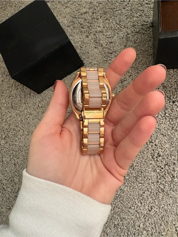 Michael Kors Rose Gold and Blush Stainless Steel Women's Watch - Image 4