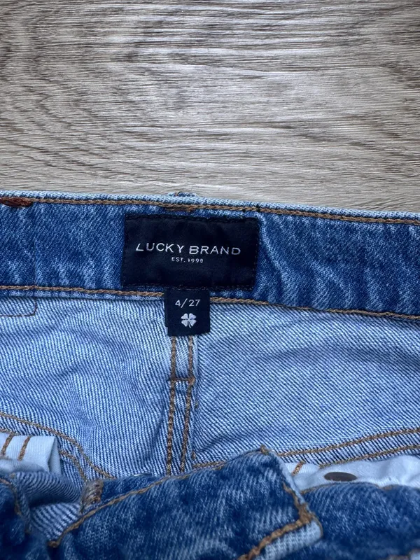 Women’s Lucky Brand Jeans - Image 4