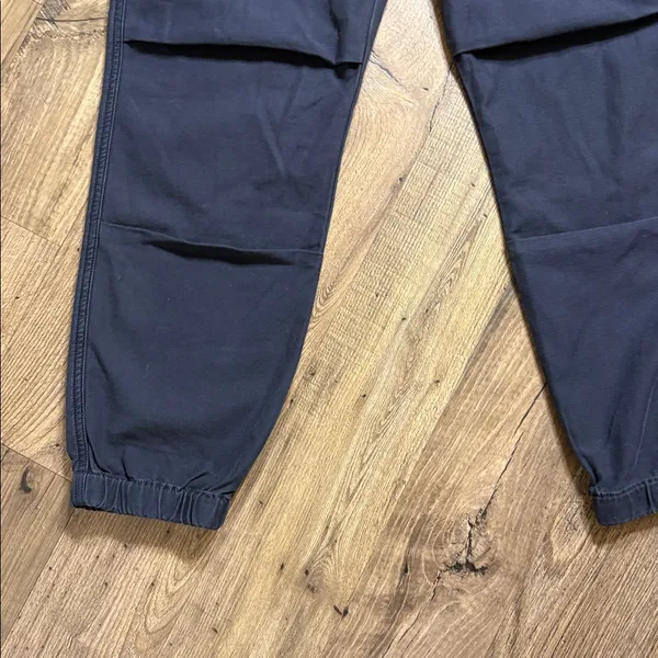 Citizens of Humanity Agni Utility Trouser Pants in Washed Marine 28 navy blue - Image 3