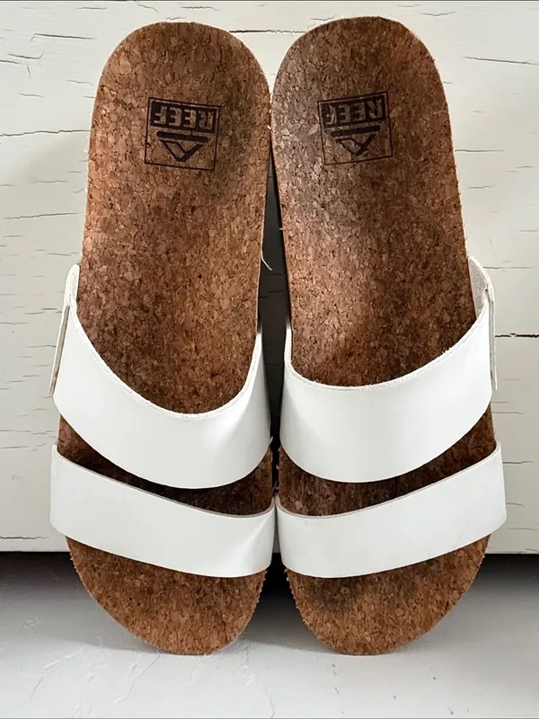Reef Cushion Vista Hi Platform Sandals White Tan Women’s Size 9 - Image 5