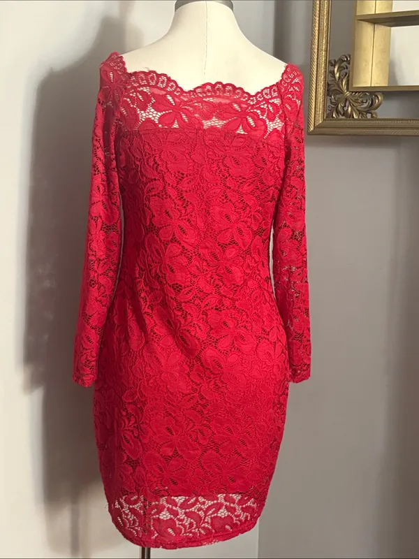 NEW ACEVOG Size Medium Off-Shoulder Red Lace Sheath Dress NWT - Image 2