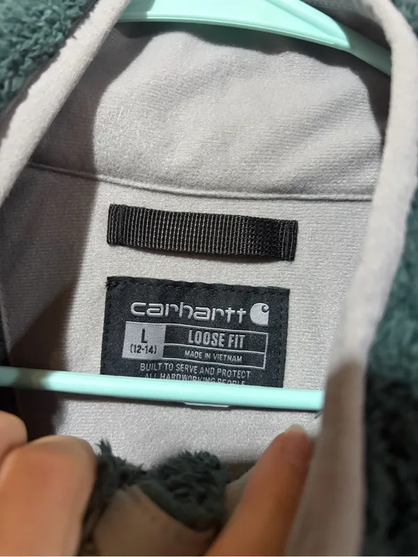 Carhartt sweatshirt - Image 2
