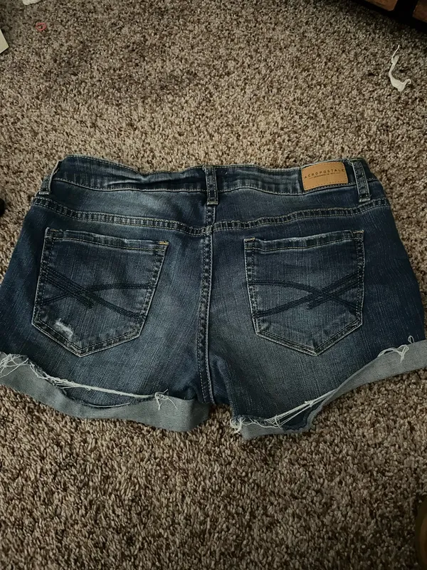 Aeropostale Shorts - Image 3