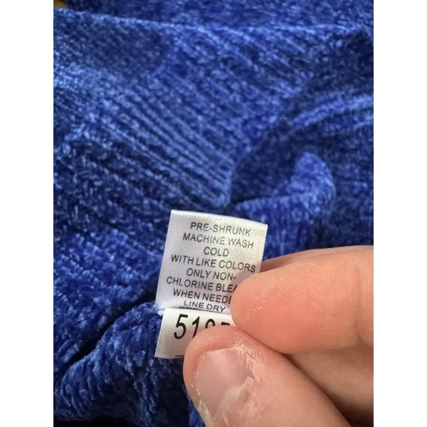 Lulu B Women Size Large Blue‎ Knit Sweater Polyester Classic City Office Winter - Image 9