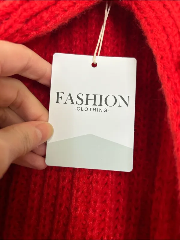 Amazon Red Chunky Knit Button-Front Women's Cardigan Size Large - Image 3
