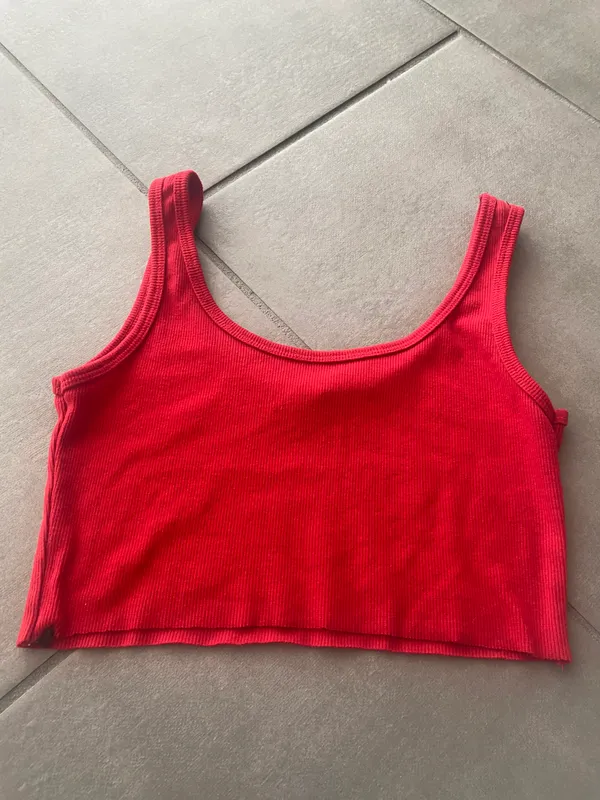Crop Top Red - Image 2